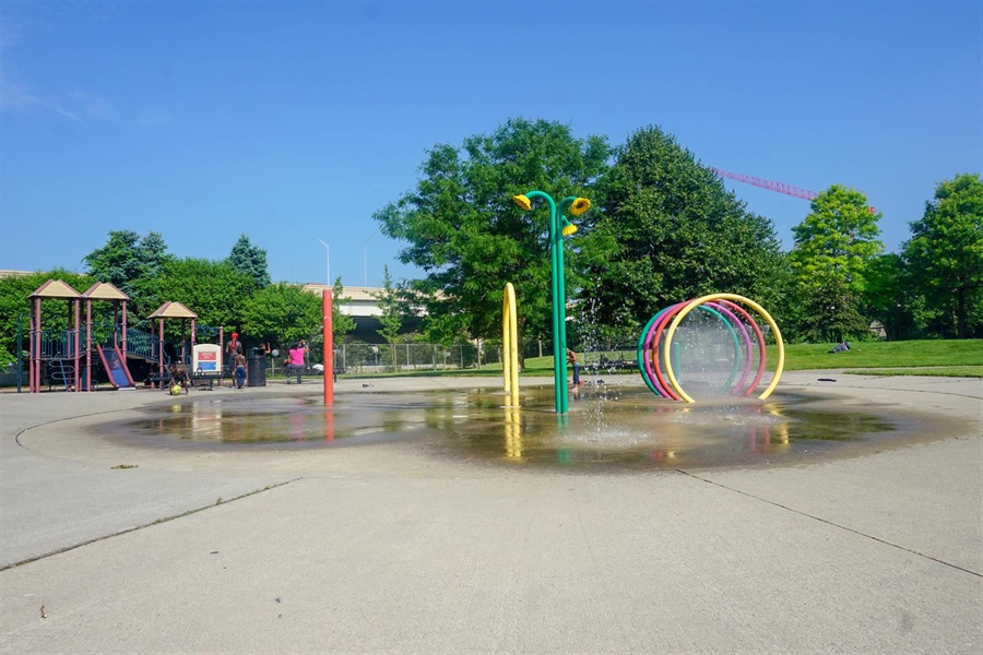 JPEG Image of the splash pad at Heartside Park