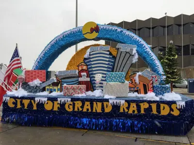 City og Grand Rapids parade float